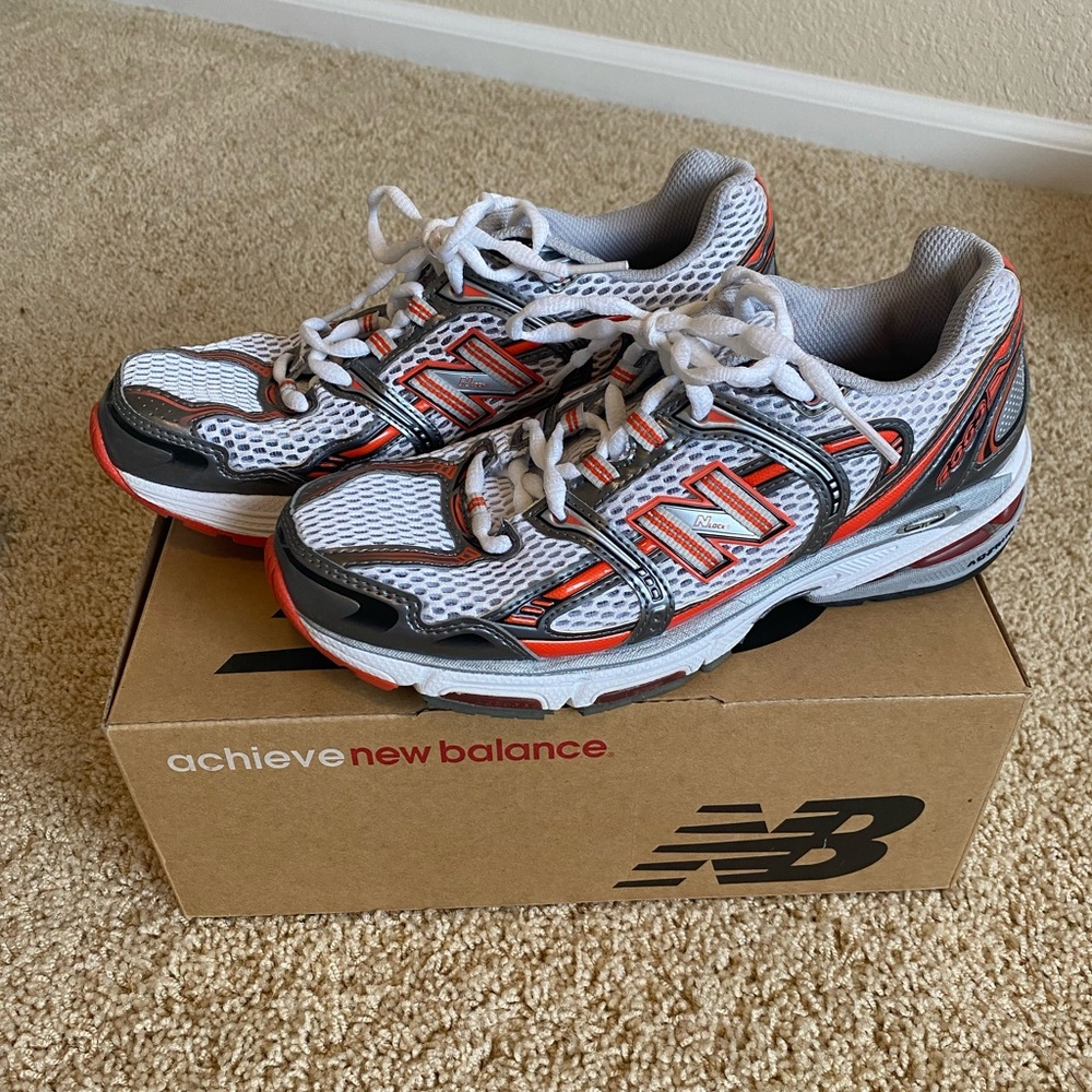 New Balance with Box Women’s 8 Orange and White Shoes